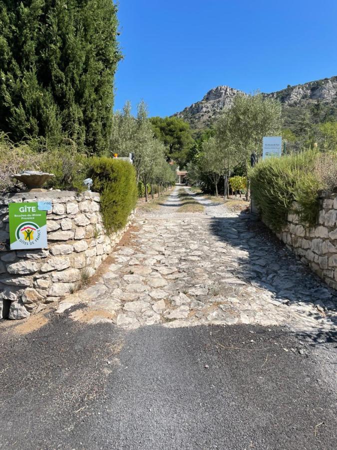 Hotel Au Havre De Paix Sainte Victoire Vauvenargues Exterior foto